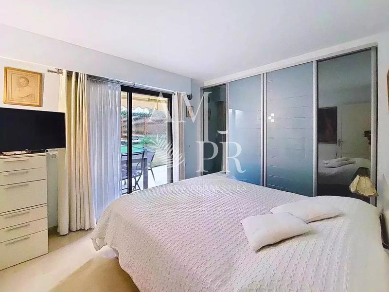 Appartement - 77 m² - 4 pièces