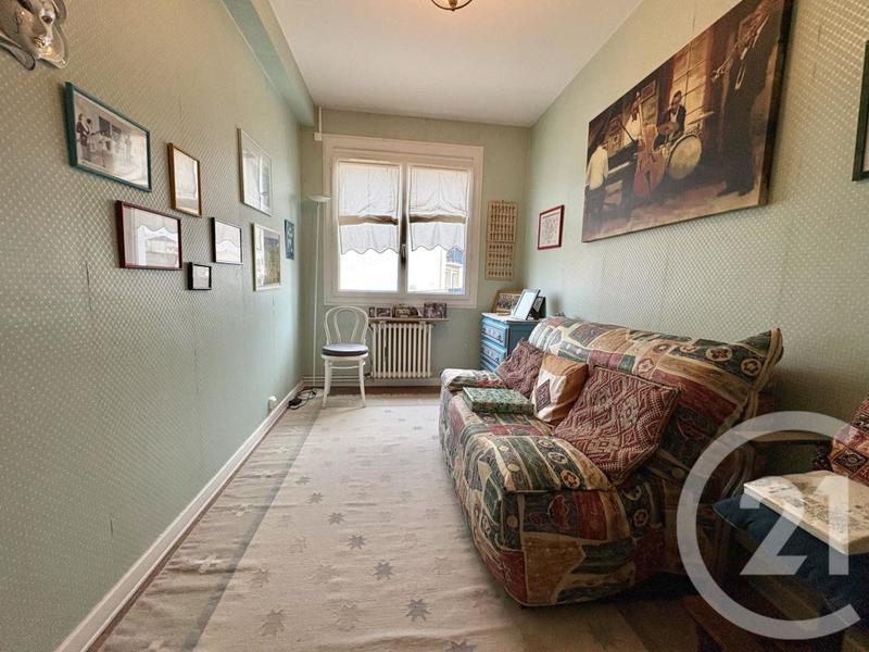 Maison - 165 m² - 6 pièces