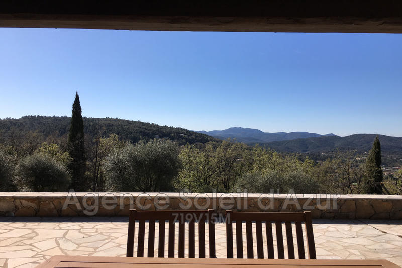 Maison - 210 m² - 7 pièces