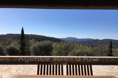 Maison - 210 m² - 7 pièces