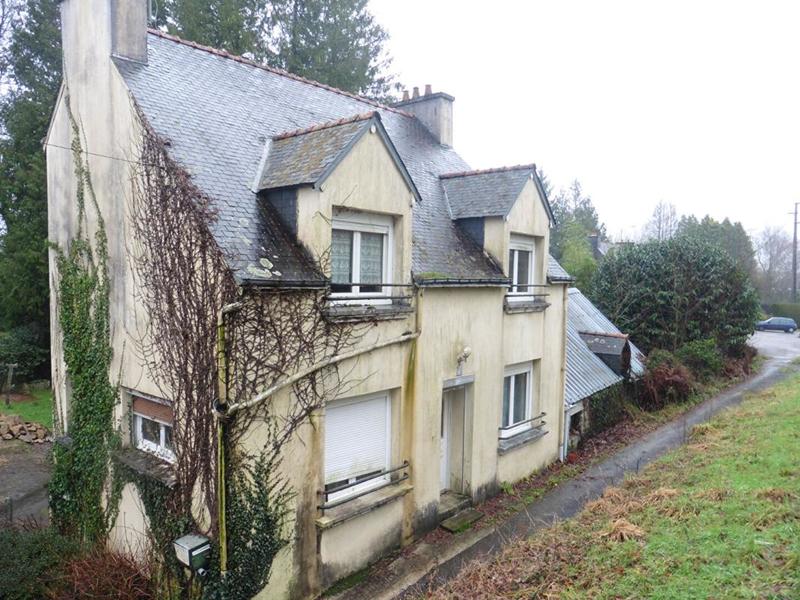 Maison - 93 m² - 4 pièces
