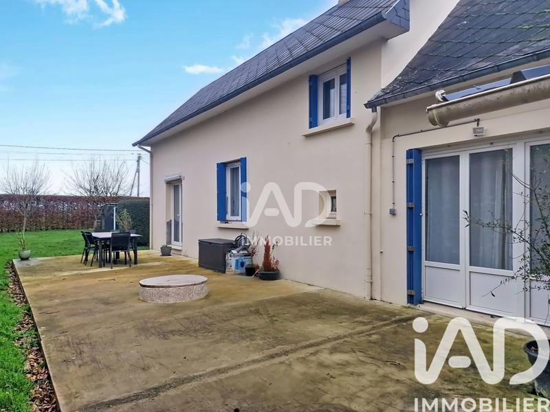 Maison - 93 m² - 4 pièces