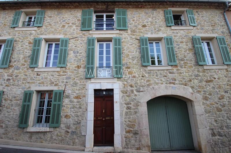 Maison de village - 230 m² - 7 pièces