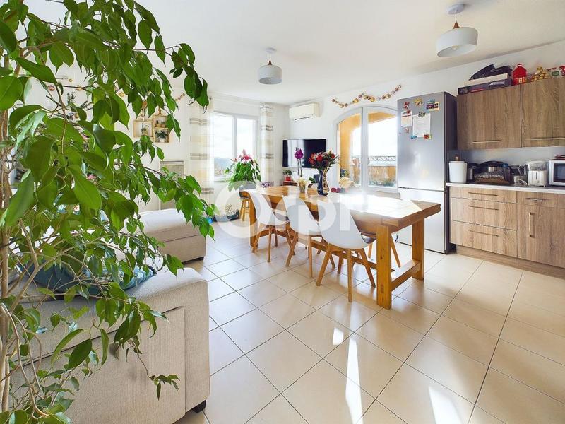 Appartement - 64 m² - 3 pièces