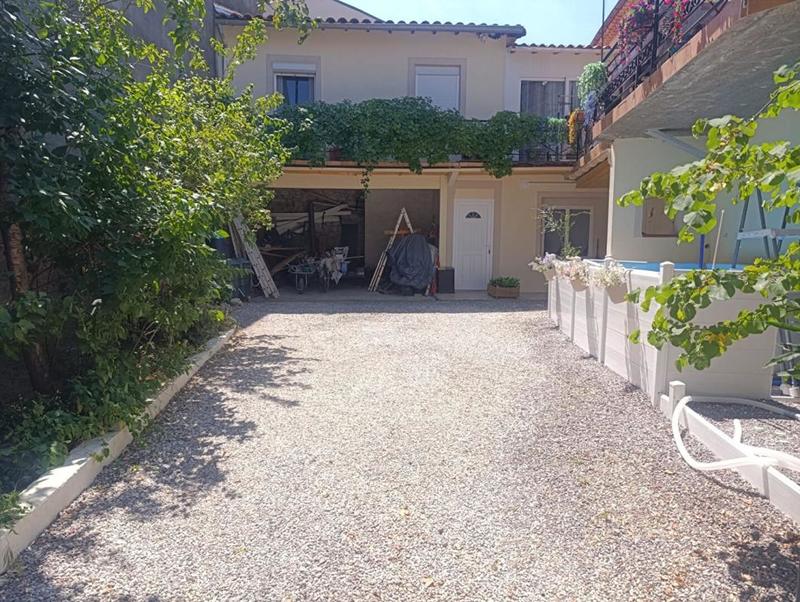 Maison - 150 m² - 6 pièces