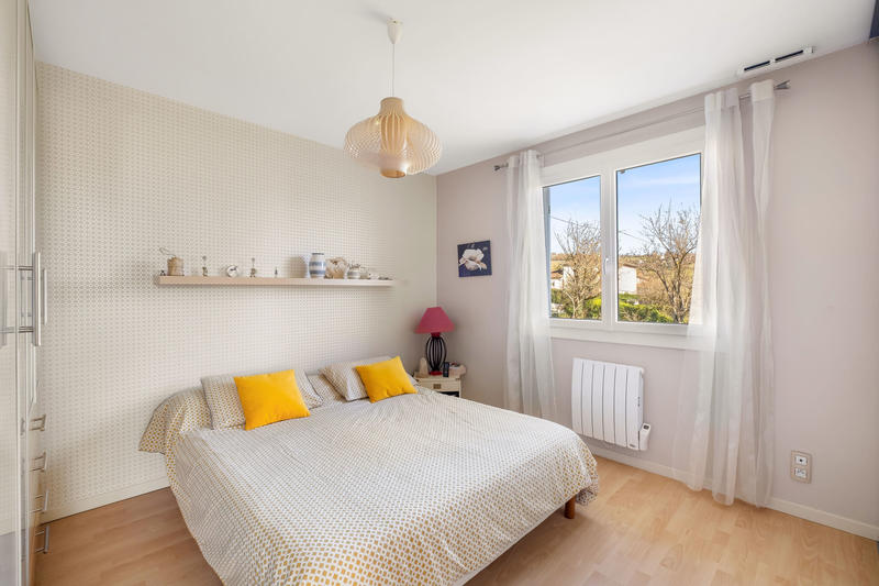 Maison - 215 m² - 6 pièces