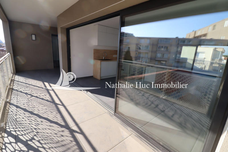 Appartement - 85 m² - 2 pièces