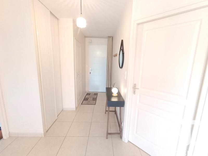 Maison - 77 m² - 3 pièces