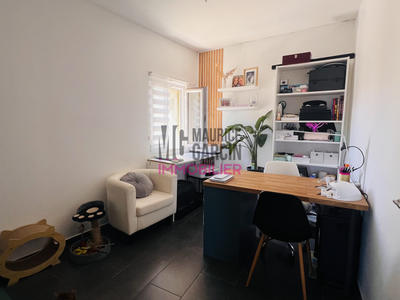 Appartement - 96 m² - 5 pièces