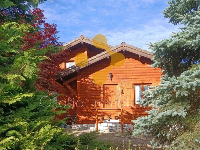 Maison - 104 m² - 4 pièces