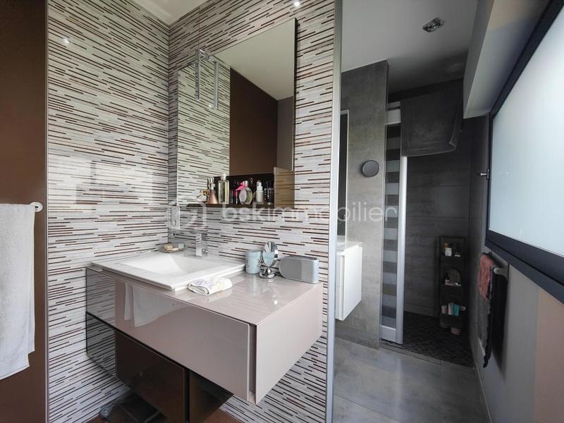 Maison d'architecte - 160 m² - 6 pièces