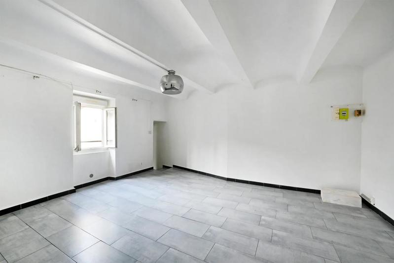 Maison - 160 m² - 9 pièces