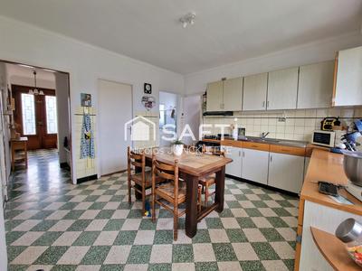 Maison - 136 m² - 6 pièces