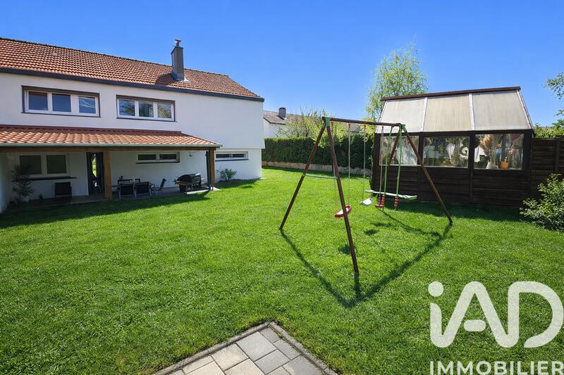 Maison - 115 m² - 4 pièces