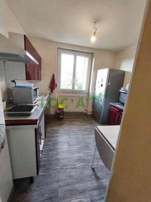 Appartement - 70 m² - 5 pièces