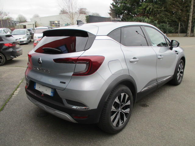 Renault Captur Techno 1.6 E-Tech Hybrid 145 cv Bva6