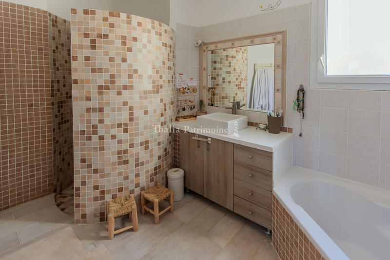 Maison - 150 m² - 5 pièces