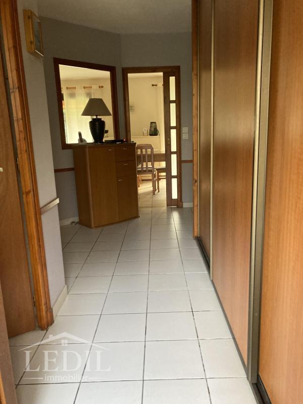 Villa - 176 m² - 6 pièces