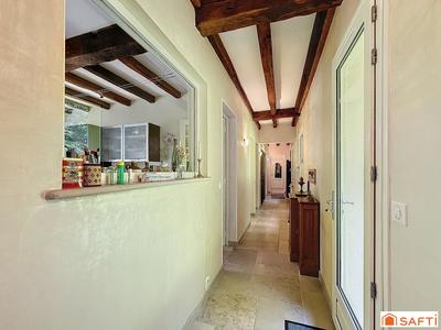 Maison - 210 m² - 7 pièces