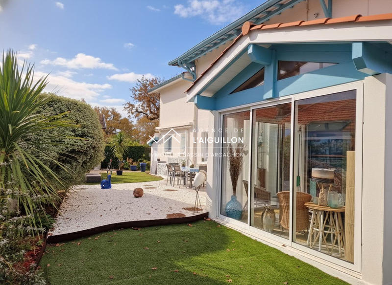 Appartement - 120 m² - 5 pièces