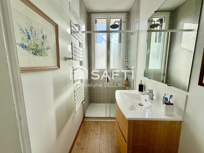 Maison de maîtres - 210 m² - 9 pièces