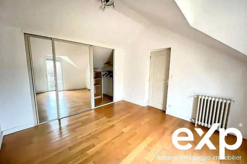 Maison ancienne - 100 m² - 5 pièces