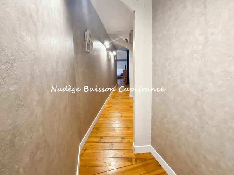 Immeuble - 112 m² - 5 pièces