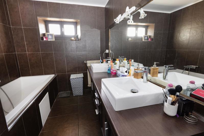 Maison - 176 m² - 5 pièces