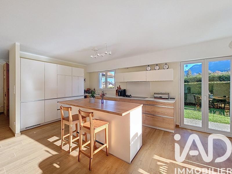 Maison - 171 m² - 6 pièces