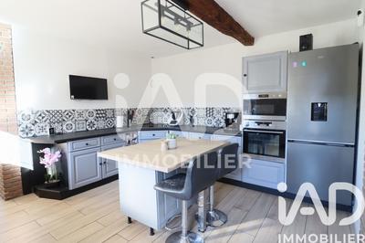 Maison - 107 m² - 5 pièces