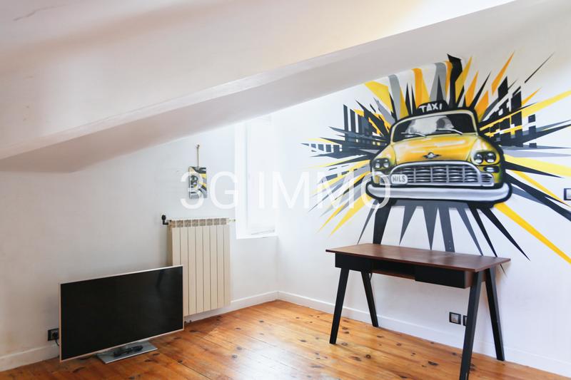 Appartement - 90 m² - 3 pièces