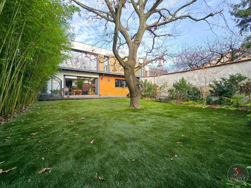 Maison contemporaine - 188 m² - 6 pièces