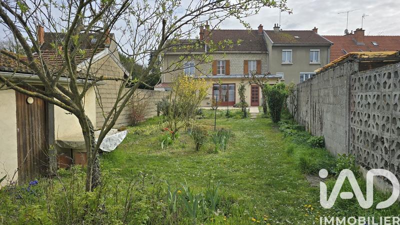 Maison - 144 m² - 7 pièces