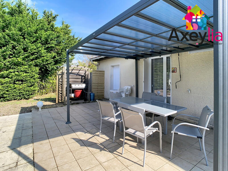 Maison - 97 m² - 5 pièces