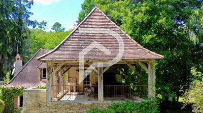 Moulin - 160 m² - 5 pièces