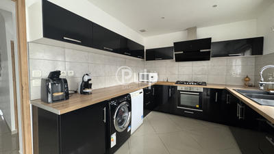 Maison de ville - 144 m² - 7 pièces