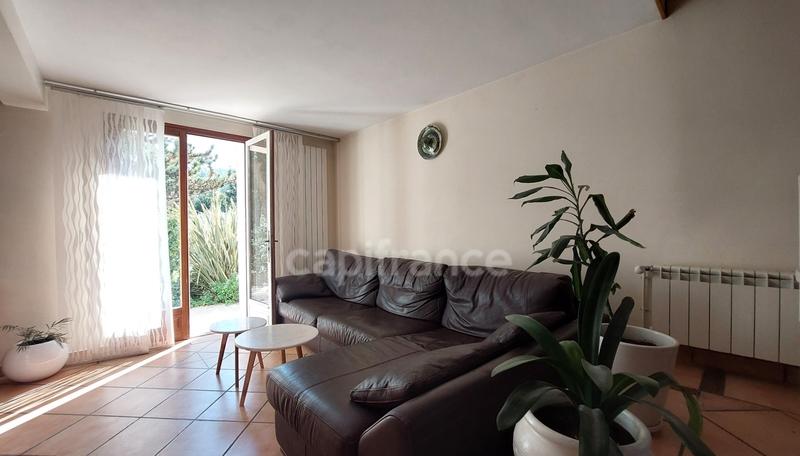 Maison - 122 m² - 6 pièces