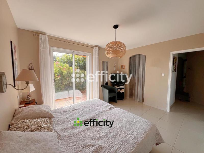 Maison - 170 m² - 5 pièces