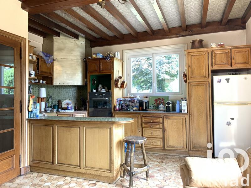 Maison - 220 m² - 7 pièces