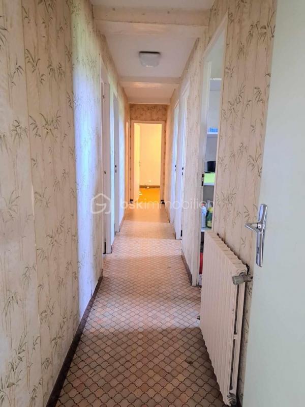 Maison - 102 m² - 6 pièces