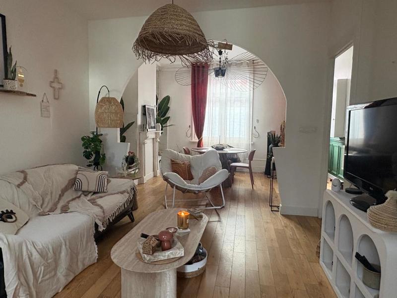 Maison - 110 m² - 4 pièces