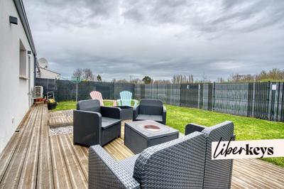 Maison - 86 m² - 4 pièces