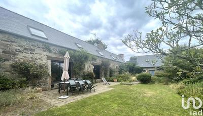 Maison - 142 m² - 7 pièces