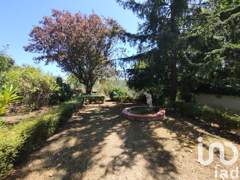 Maison - 205 m² - 8 pièces