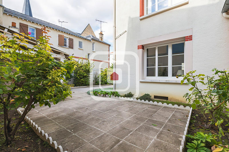 Maison - 160 m² - 5 pièces