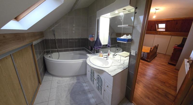 Maison de ville - 110 m² - 5 pièces