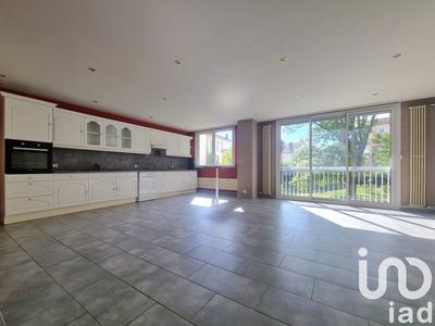 Appartement - 84 m² - 3 pièces