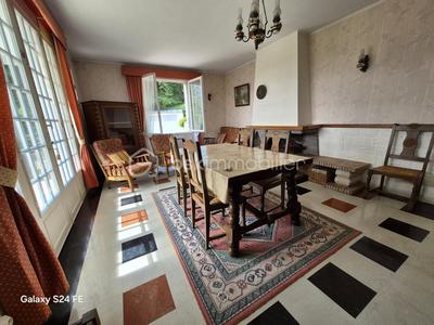 Maison - 92 m² - 4 pièces