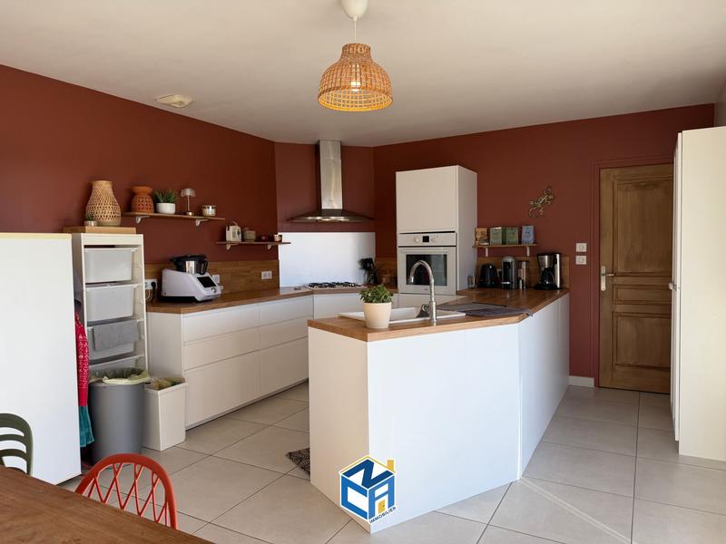 Maison - 130 m² - 5 pièces