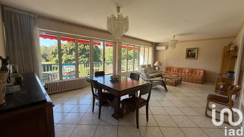 Appartement - 108 m² - 4 pièces